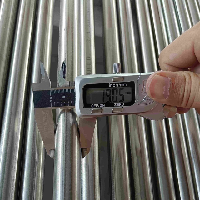  Acier inoxydable duplex 2205 UNS S32205 31803 Tube soudé super duplex 