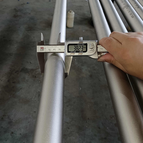 316L seamless steel pipe.jpg